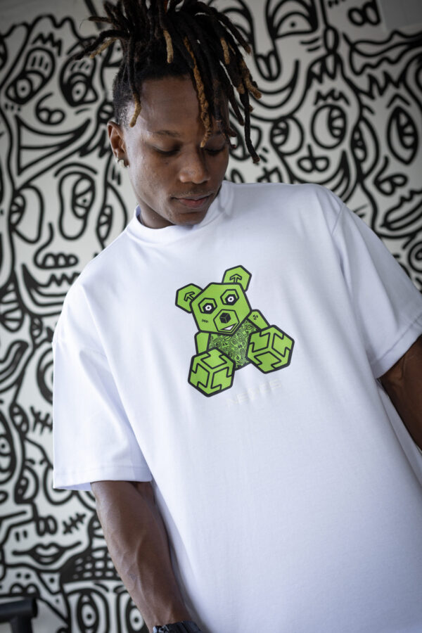 OVERSIZED NEXOS GREEN BEAR - Image 2